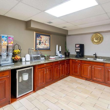 Super 8 By Wyndham Shepherdsville - Louisville South I65 Eksteriør bilde